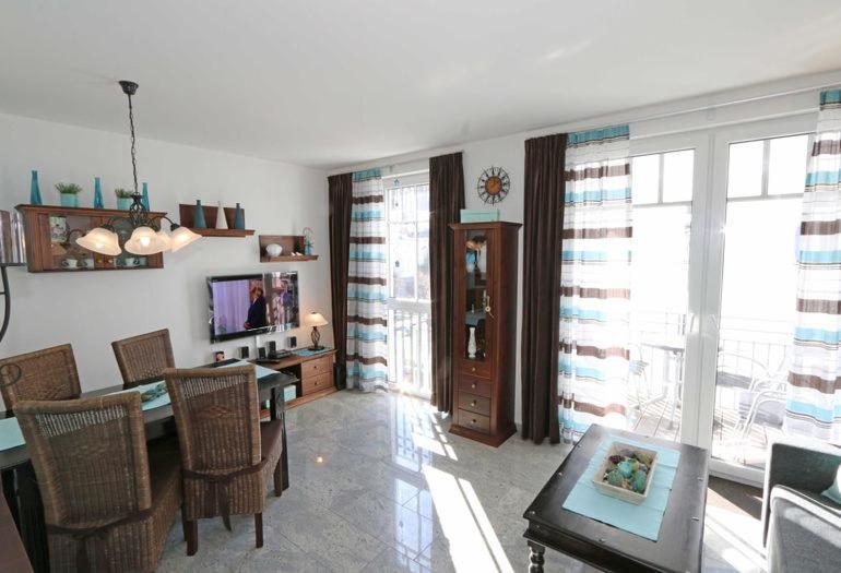 Villa Lena - Wohnung Perlmutt Sellin  Buitenkant foto